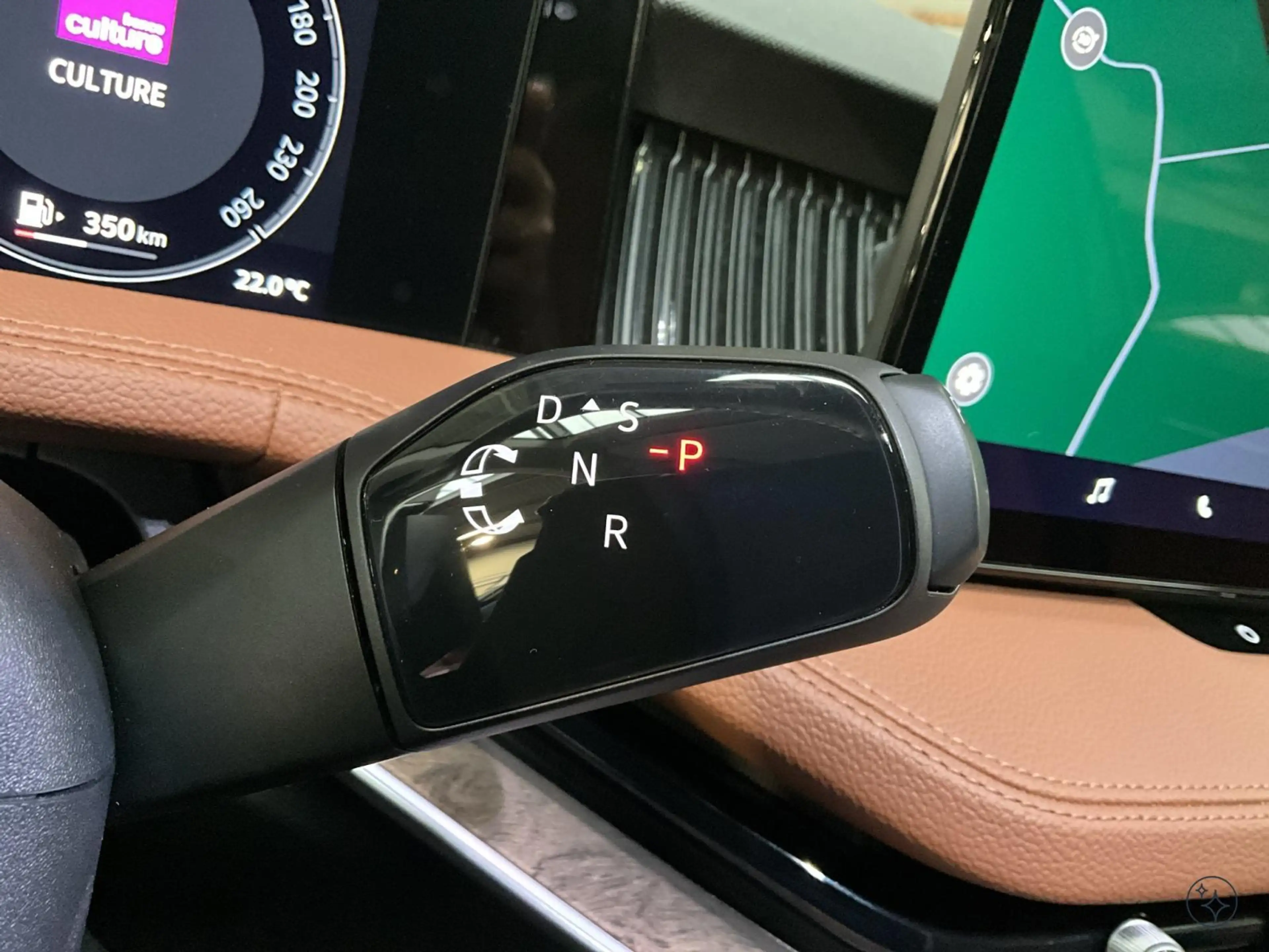Skoda Superb L&K+DSG+4x4+AHK+LM19+Head-up+Pano+Led+Navi+DAB — photo 12