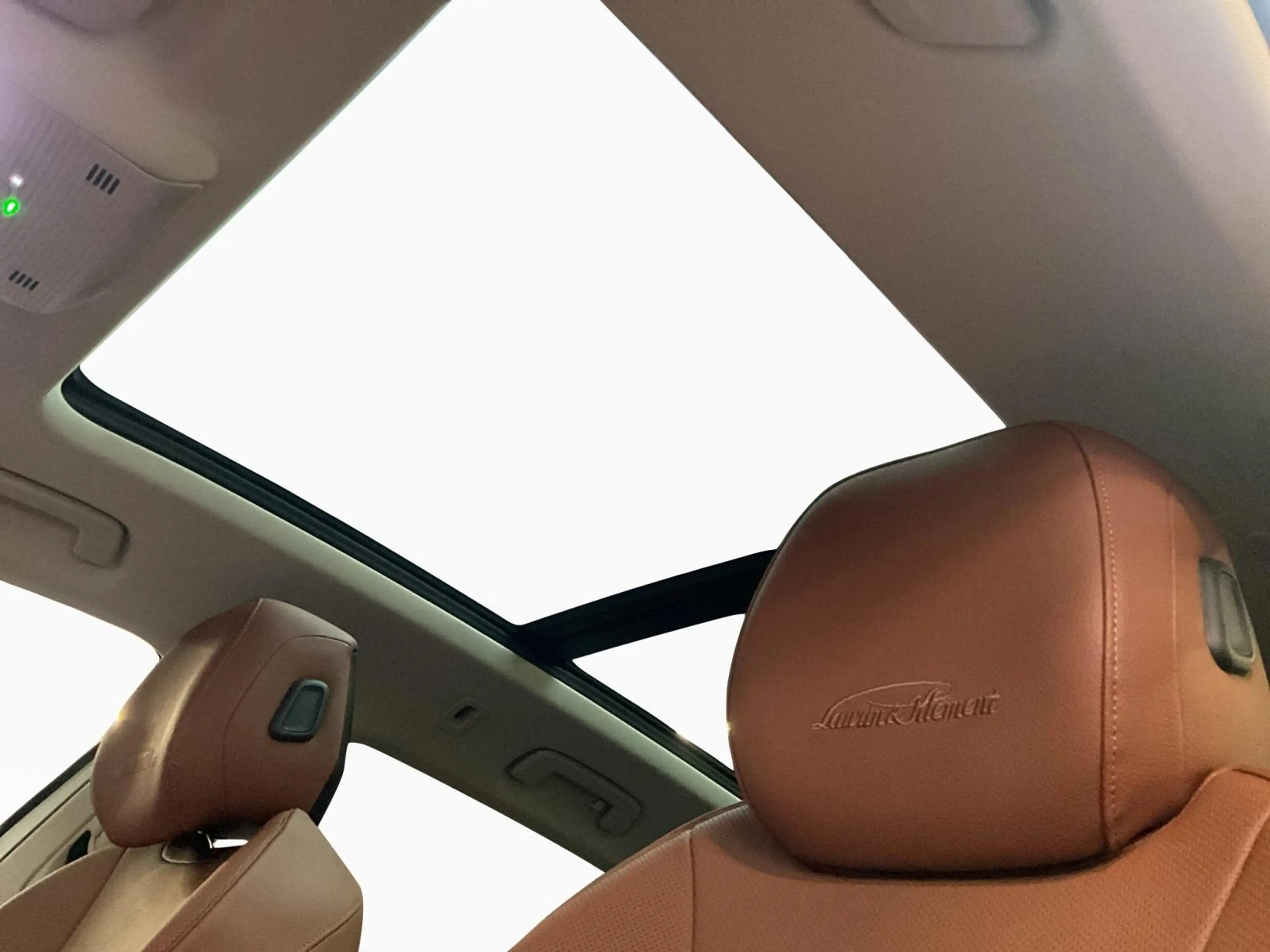 Skoda Superb L&K+DSG+4x4+AHK+LM19+Head-up+Pano+Led+Navi+DAB — photo 15