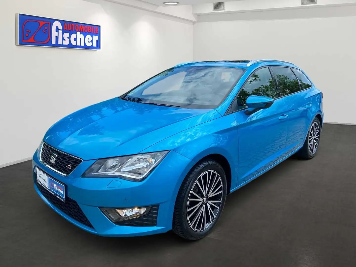 SEAT Leon 1.4 TSI ST FR ACT Navi Sitzhzg Pano PDC Alcantara Blau - 1