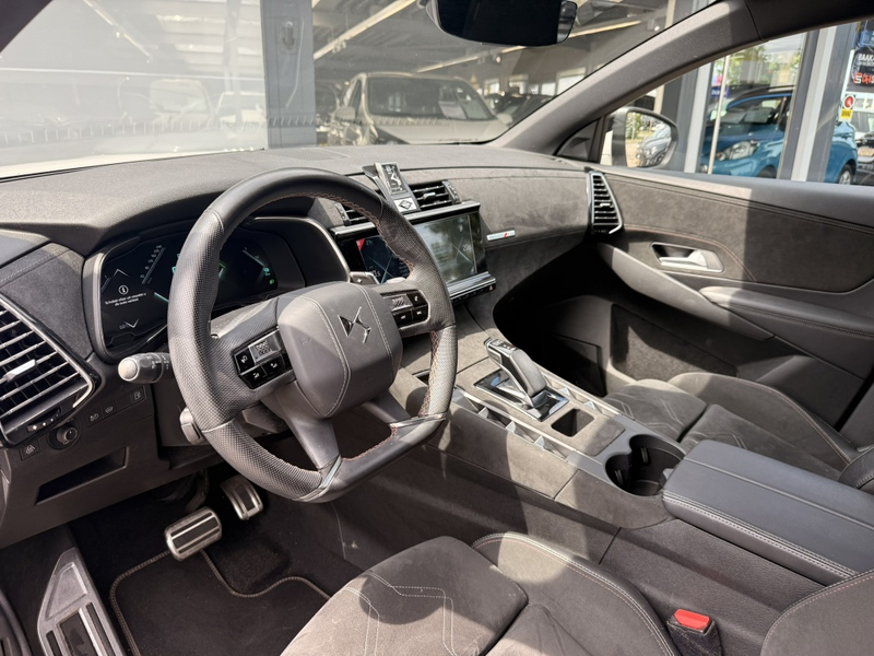 DS Automobiles DS 7 Crossback E-Tense Performance Line+ | 360 | Memory | Trekhaa — photo 6