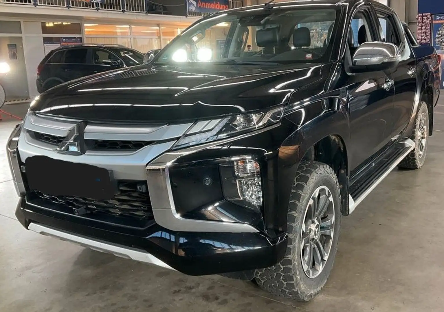 Mitsubishi L200 Top Doppelkabine 4WD Leder 360* Totwinkel Schwarz - 1