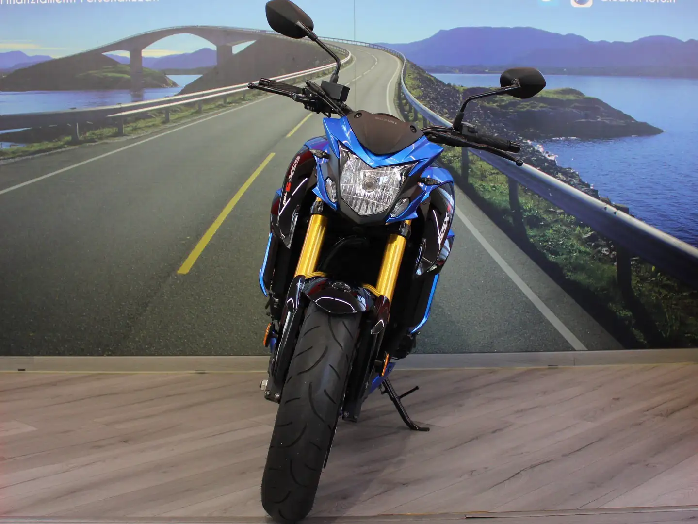 Suzuki GSX-S 750 2017 - km 26488 Albastru - 2