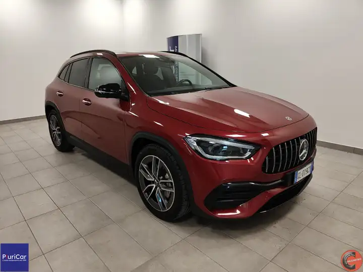 Mercedes-Benz GLA 35 AMG 306cv 4matic auto Sed. Riscaldati+Memo Camera360° — foto 2