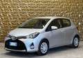 Toyota Yaris Yaris 5p 1.5h Active Silber - thumbnail 3