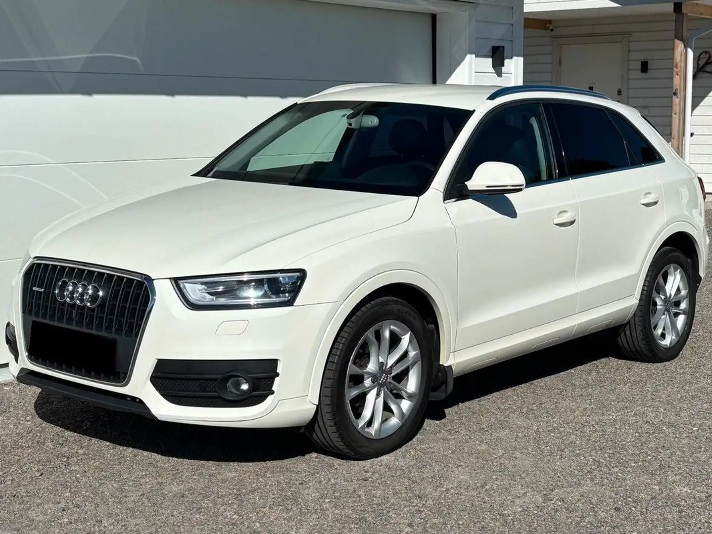 Audi Q3 Blanc - 1
