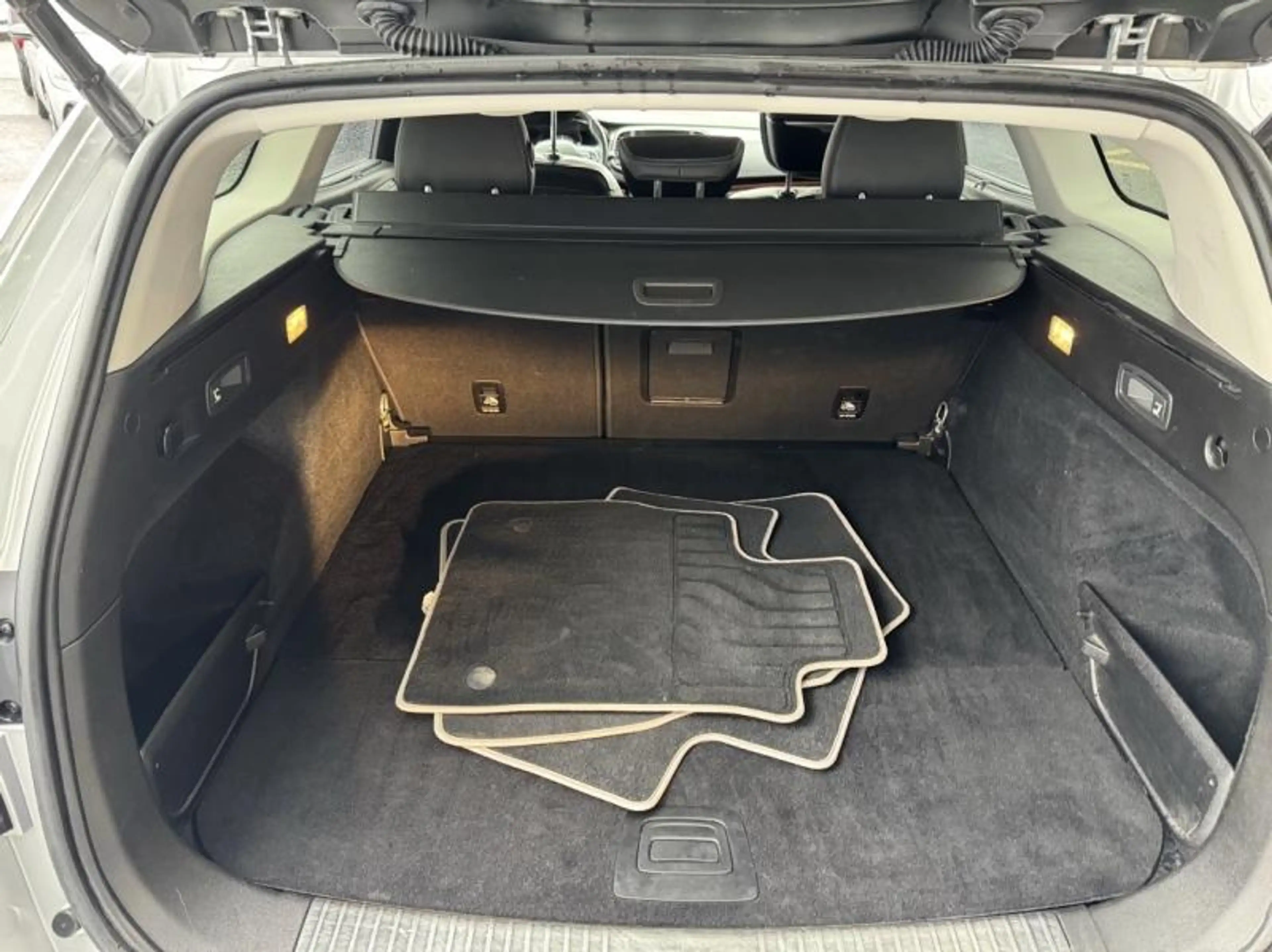 Renault Talisman 1.6 dCi 160ch energy Intens EDC — photo 6