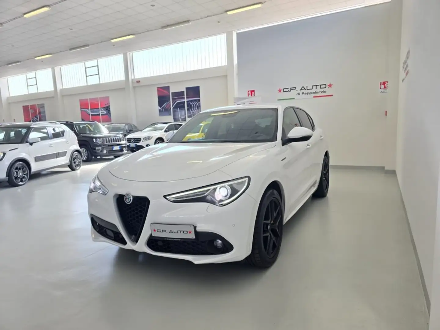Alfa Romeo Stelvio 2.2 Turbodiesel 210 CV AT8 Q4 Veloce Blanc - 1