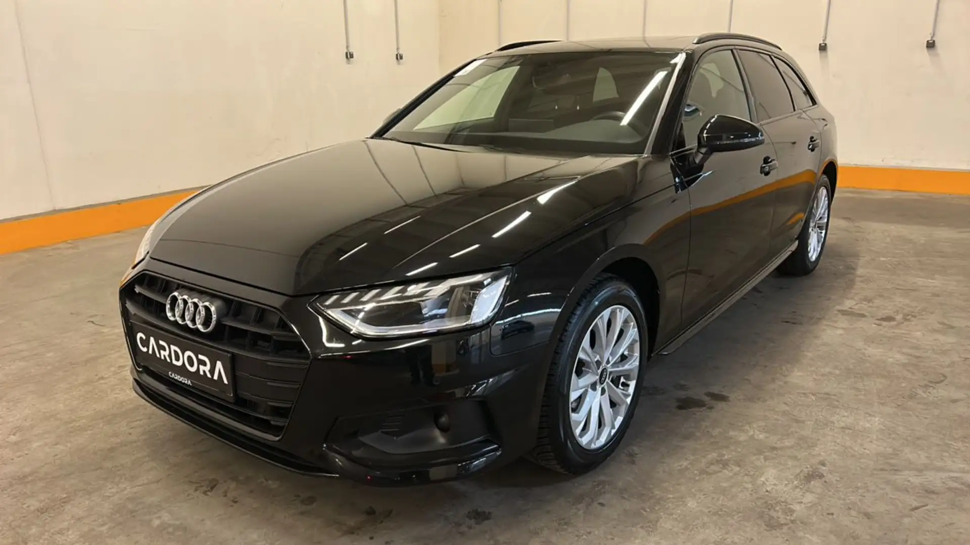 Audi A4 40 2.0 TDI advanced LED*SKY*NAVI*ACC*RFK*SHZ*PDC Schwarz - 2