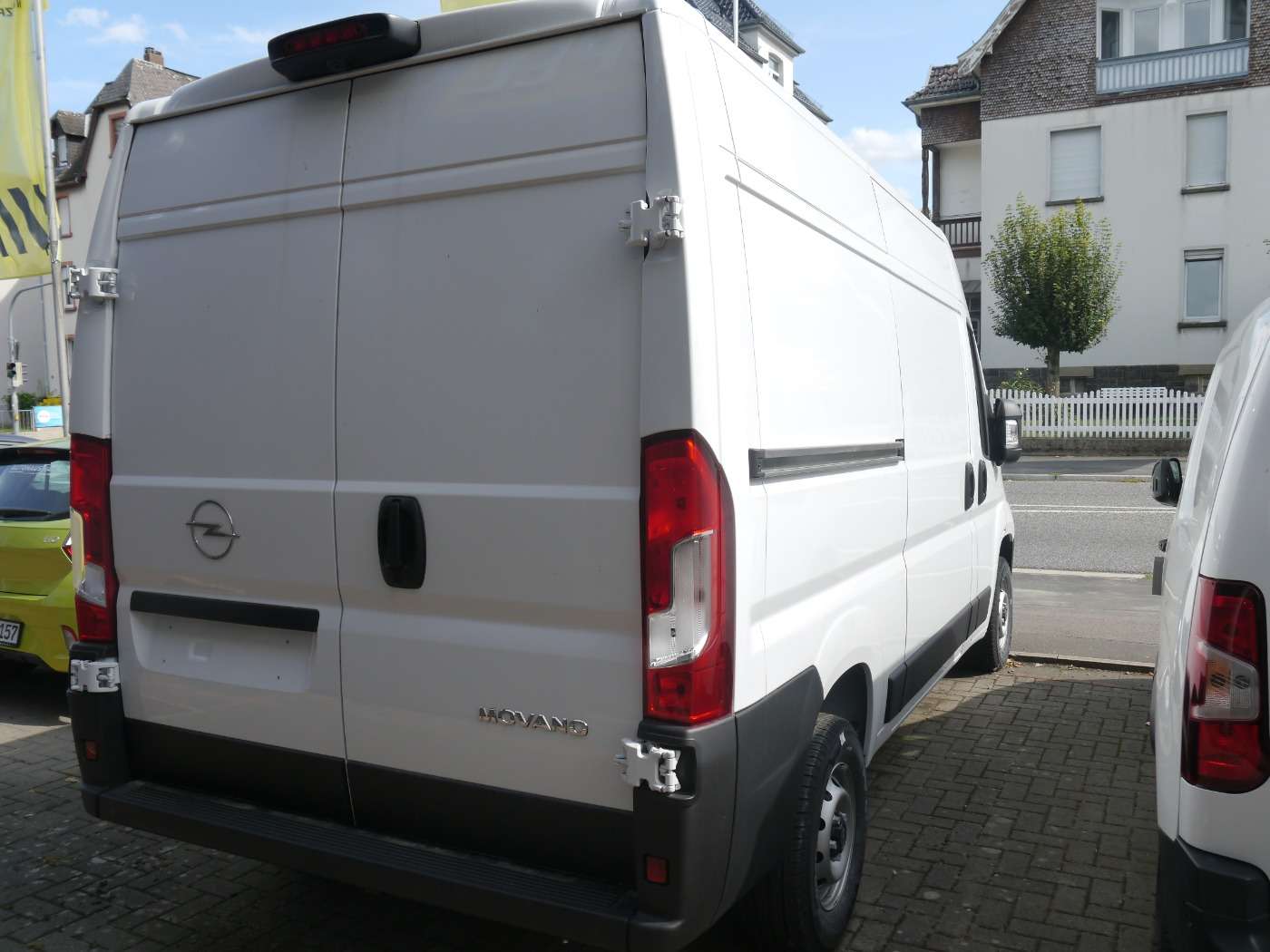 Opel Movano