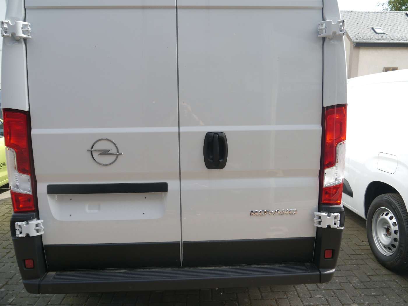 Opel Movano