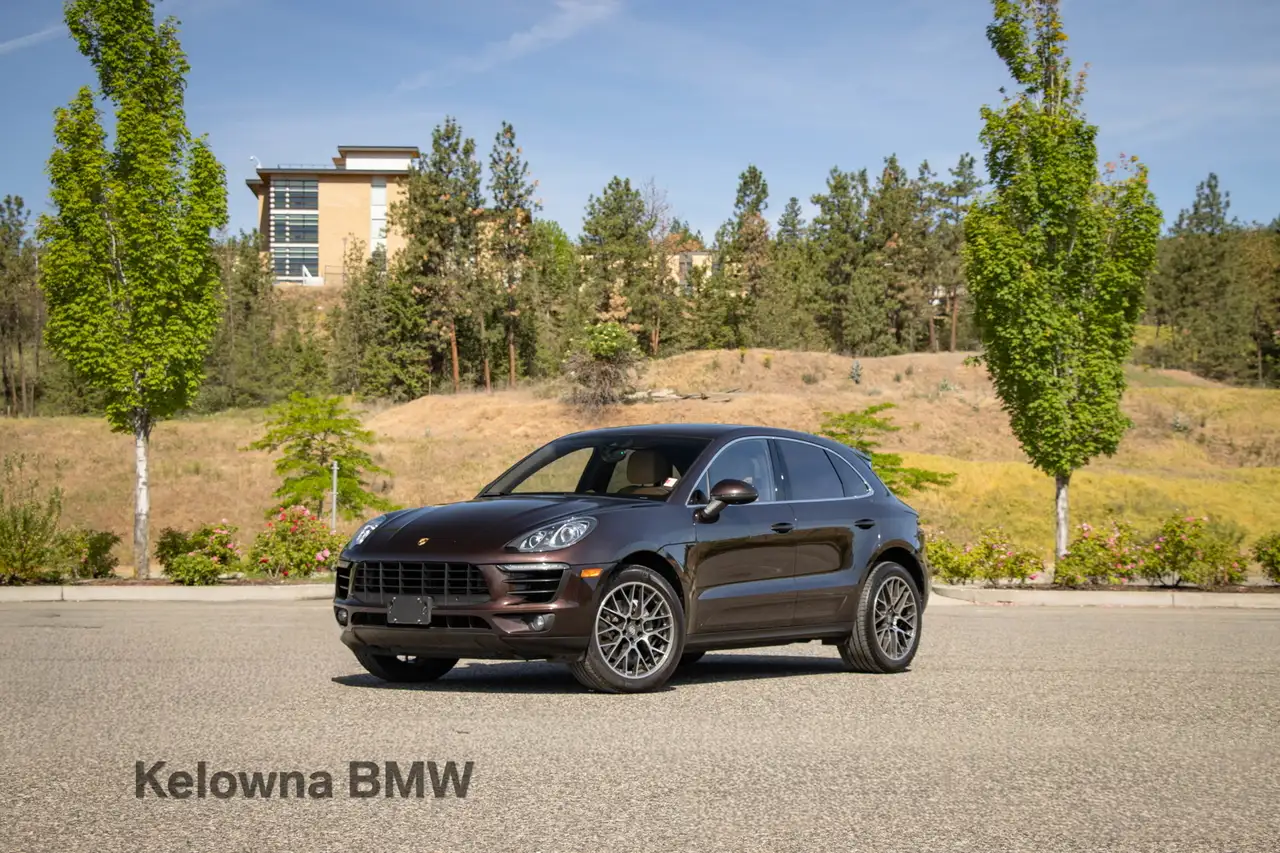 2016 Porsche Macan
