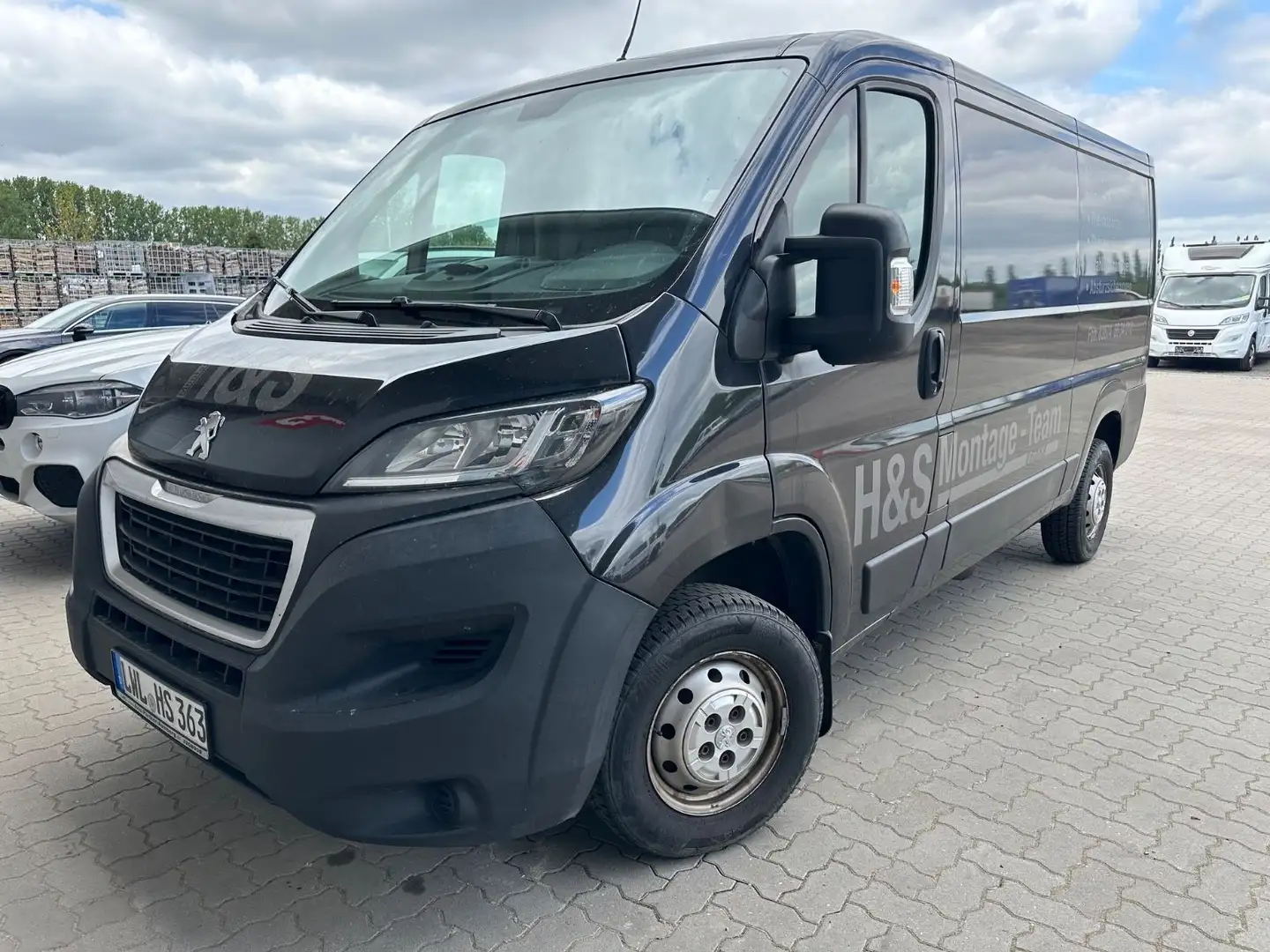 Peugeot Boxer Kasten L2H1 Pro BlueHDi 130 Motor defekt Negro - 1