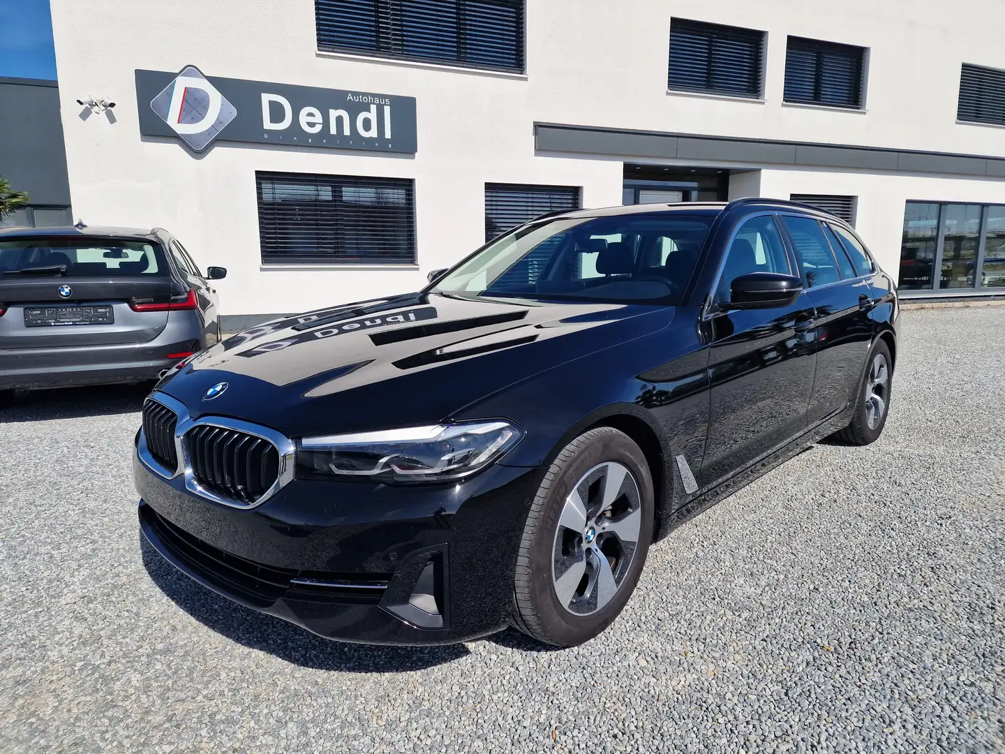 BMW 520 520d *Rückfahrkamera*LED*Navi*DAB* Schwarz - 2