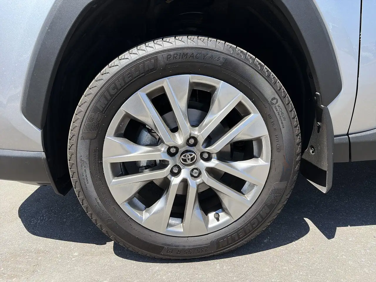 Toyota RAV 4 photo Toyota RAV 4