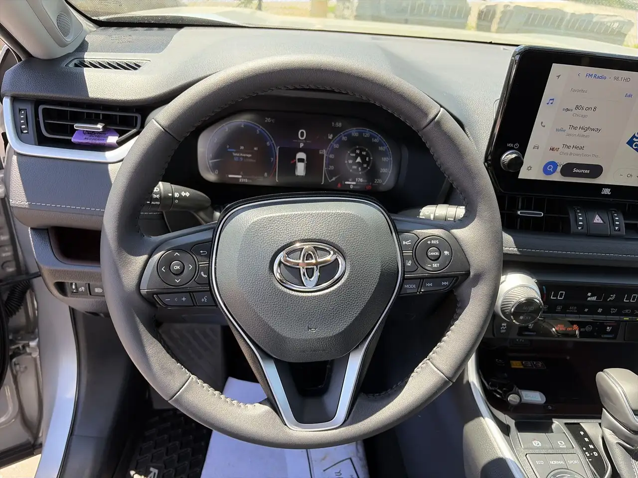 Toyota RAV 4 photo Toyota RAV 4