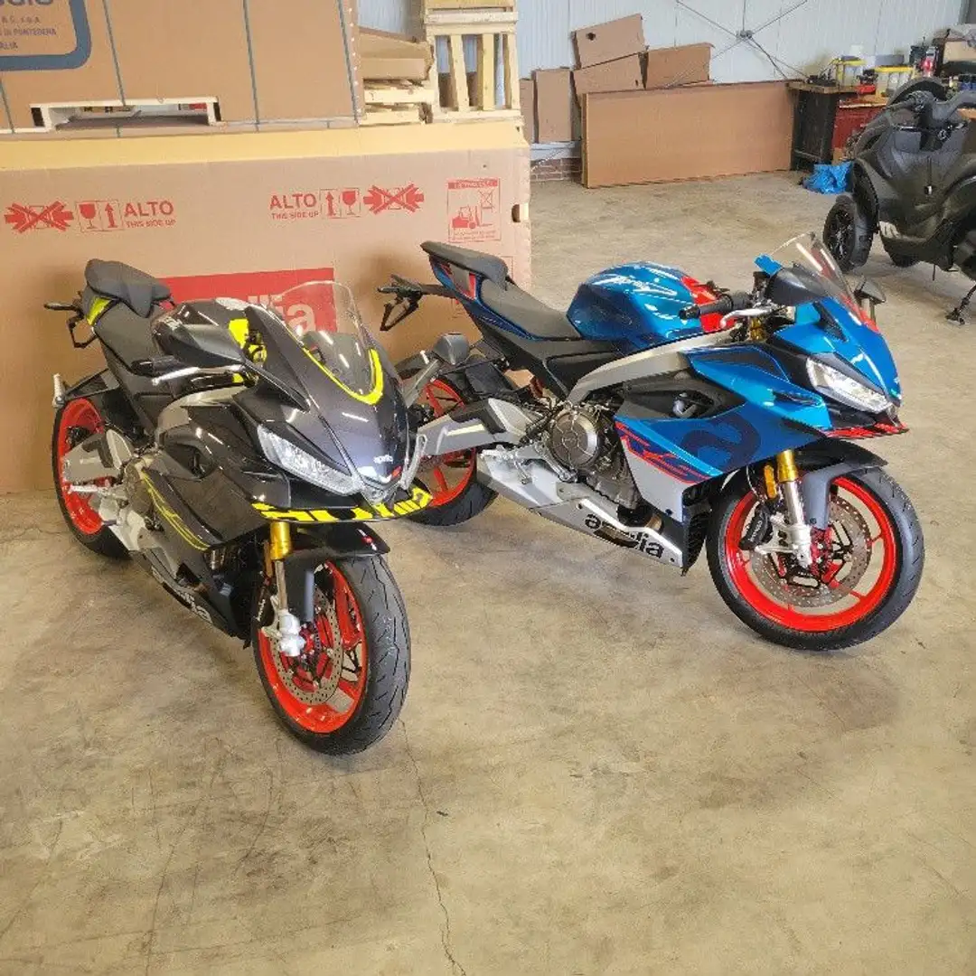 Aprilia RS 660 bundesweit lieferbar. Blu/Azzurro - 1