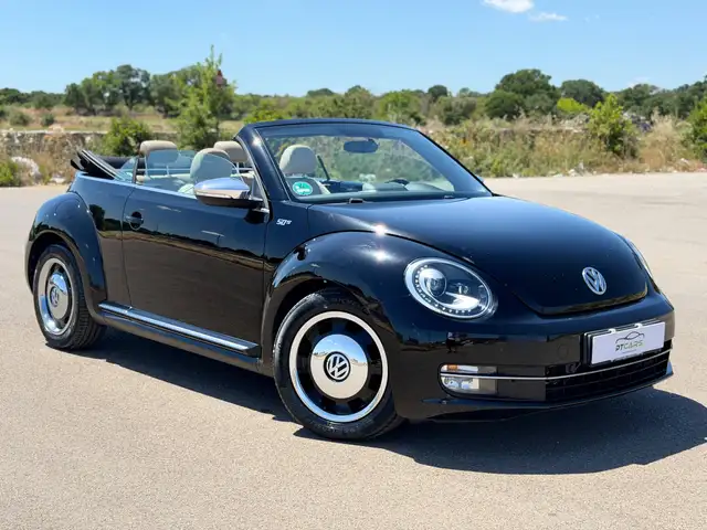 Volkswagen Maggiolino Cabrio 1.6 tdi 105cv 50s anniversario pelle*fari*navi