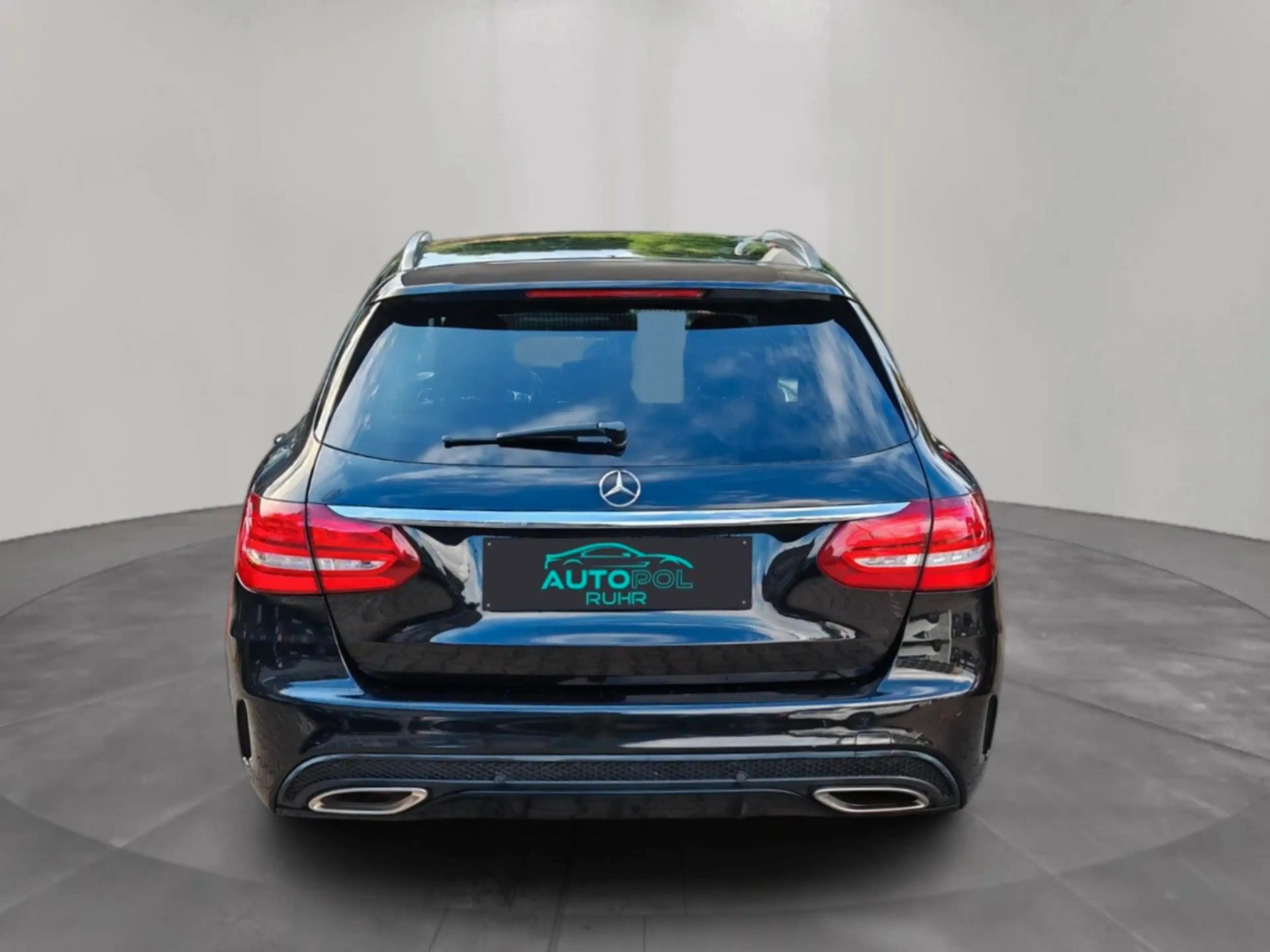 Mercedes-Benz C 250 T AMG Leder LED Ambiente Kamera Spur Navi — photo 4
