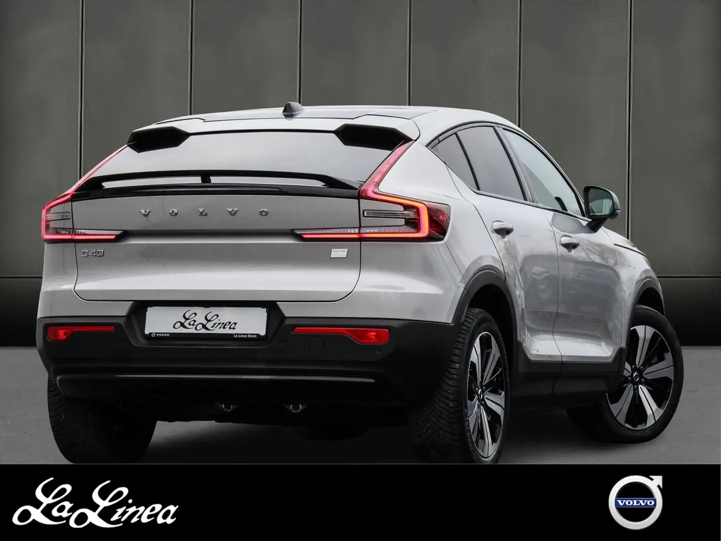 Volvo C40 Ultimate Recharge Pure Electric 2WD Grau - 2