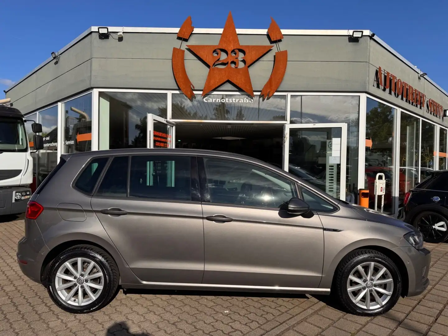 Volkswagen Golf Sportsvan VII Lounge ,Xenon Grau - 1