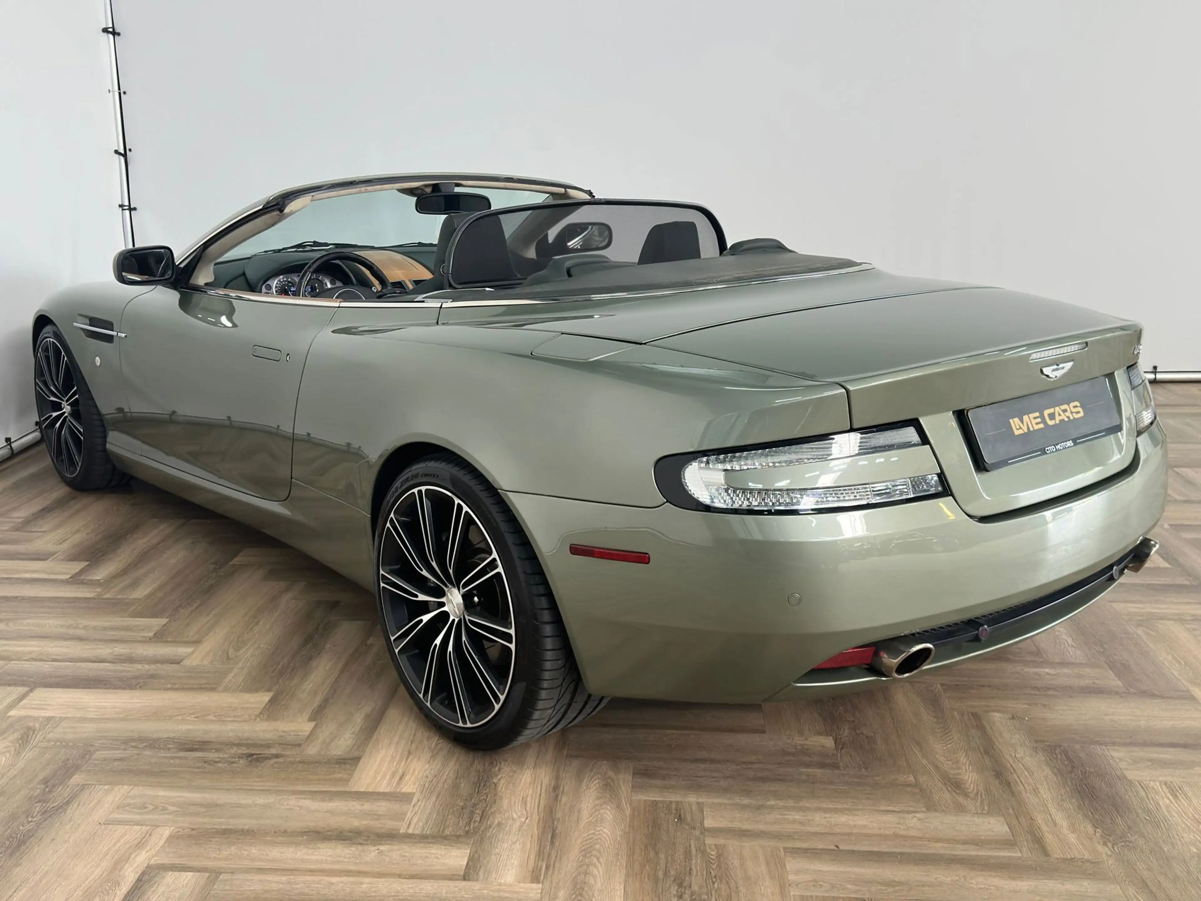 Aston Martin DB9 Volante 5.9 V12 Touchtronic|CABRIO|WEINIG KM|INRUI — photo 6