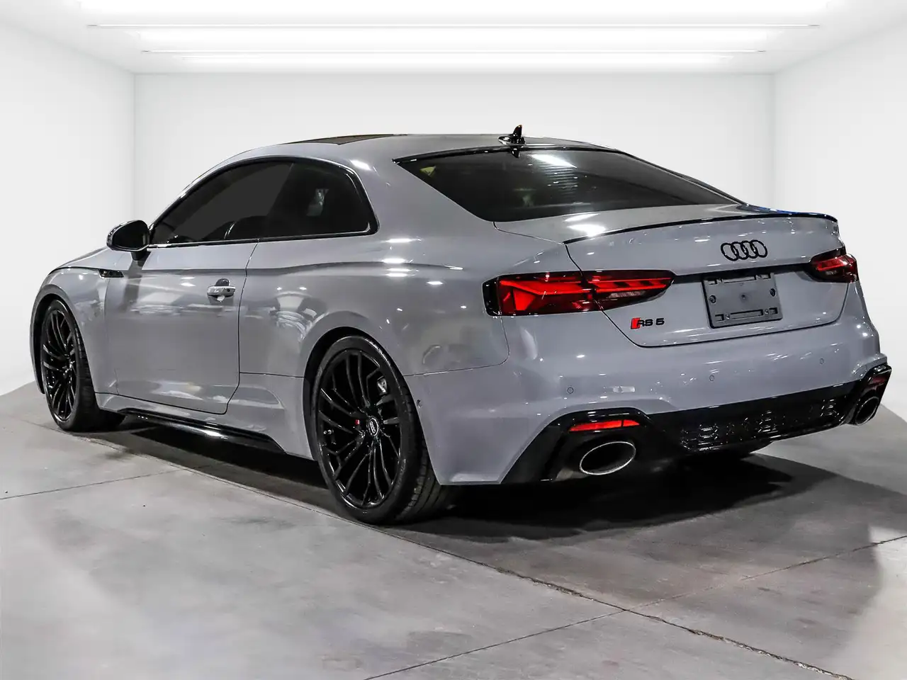 Audi RS5 снимка Audi RS5