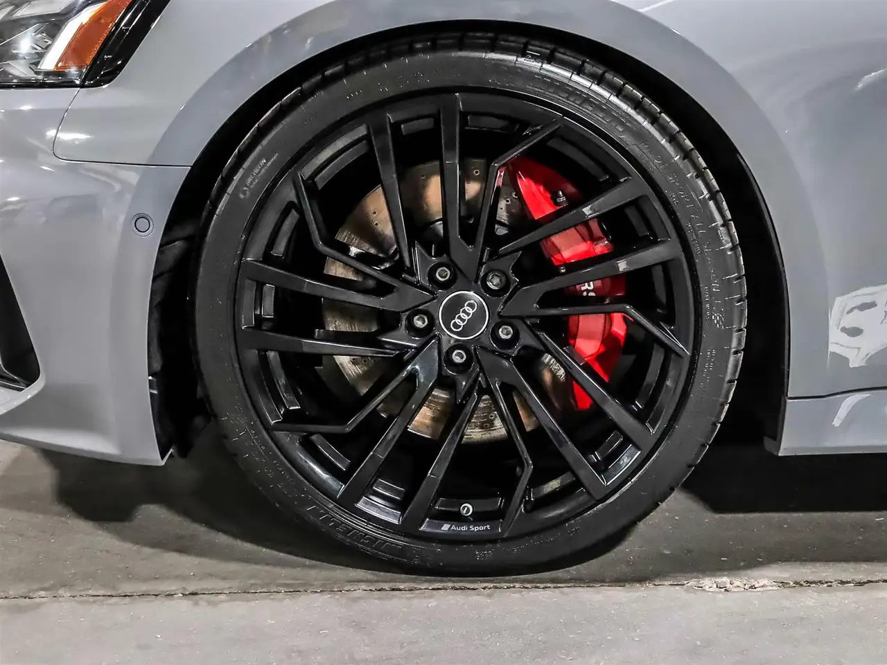 Audi RS5 снимка Audi RS5