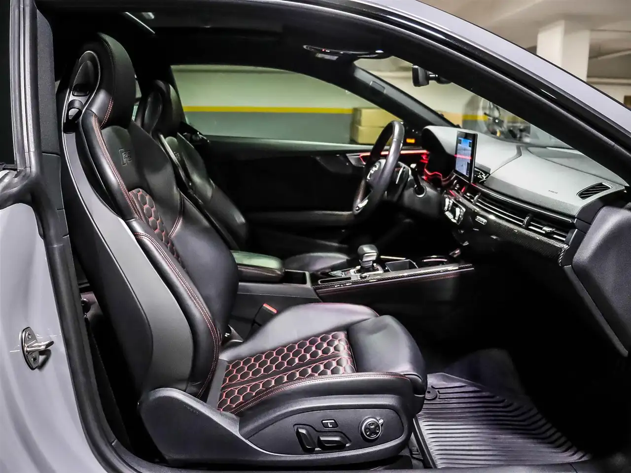 Audi RS5 снимка Audi RS5