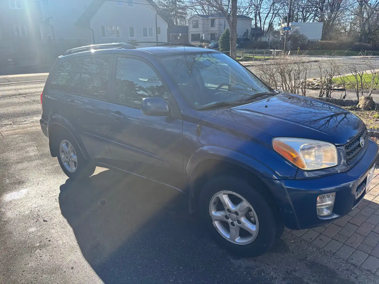 Toyota RAV 4 снимка Toyota RAV 4