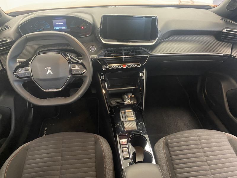 Peugeot e-2008 EV Active Pack 50 kWh | Apple Carplay & Android Au — photo 9