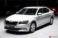 Skoda Superb 2.0 TDI Ambition 4x4 Standheitzung*AHK*NAVI*SHZ Zilver - thumbnail 1