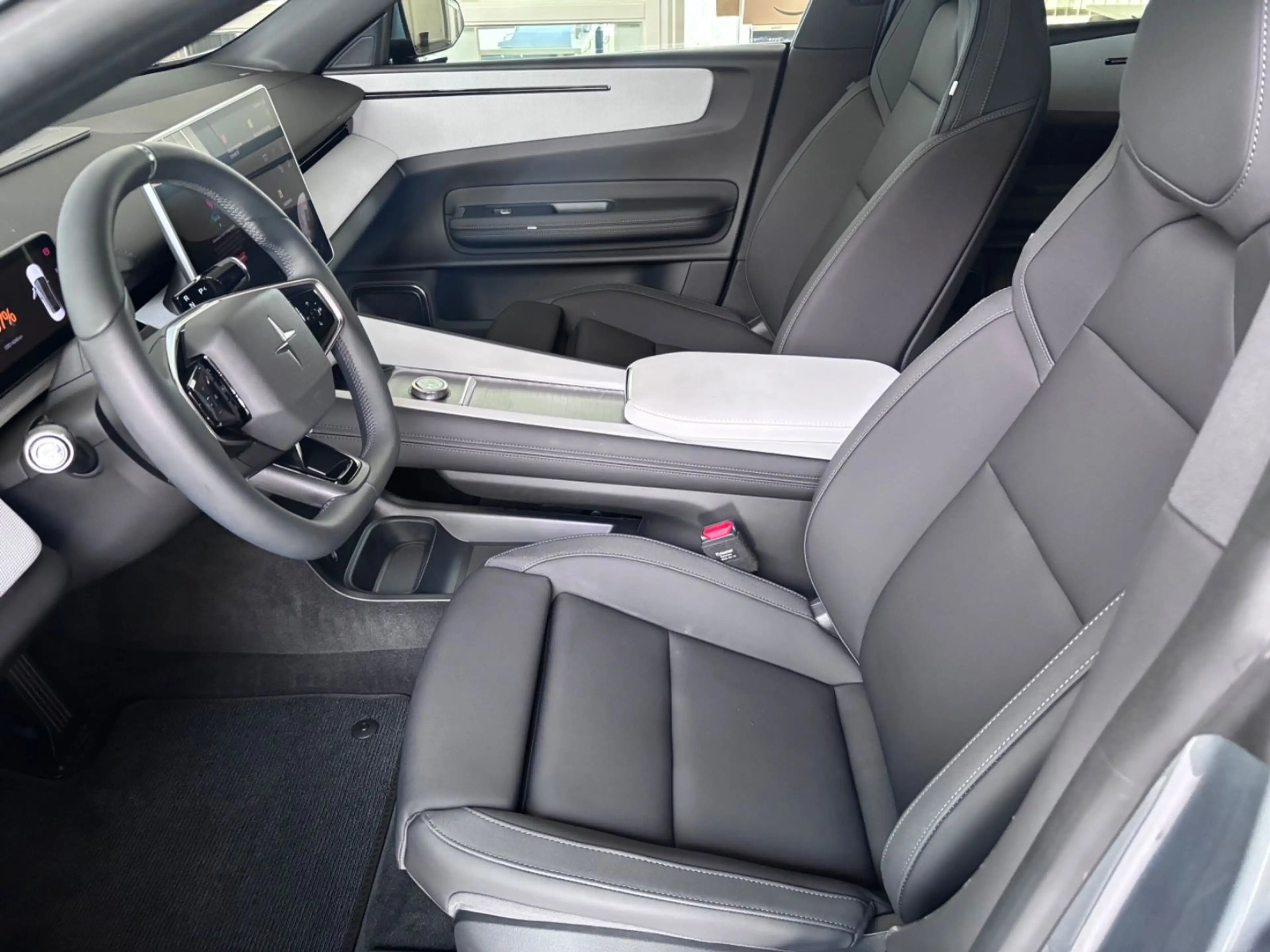 Polestar 4 Long Range Single Pilot Plus Seitenschweller — photo 8