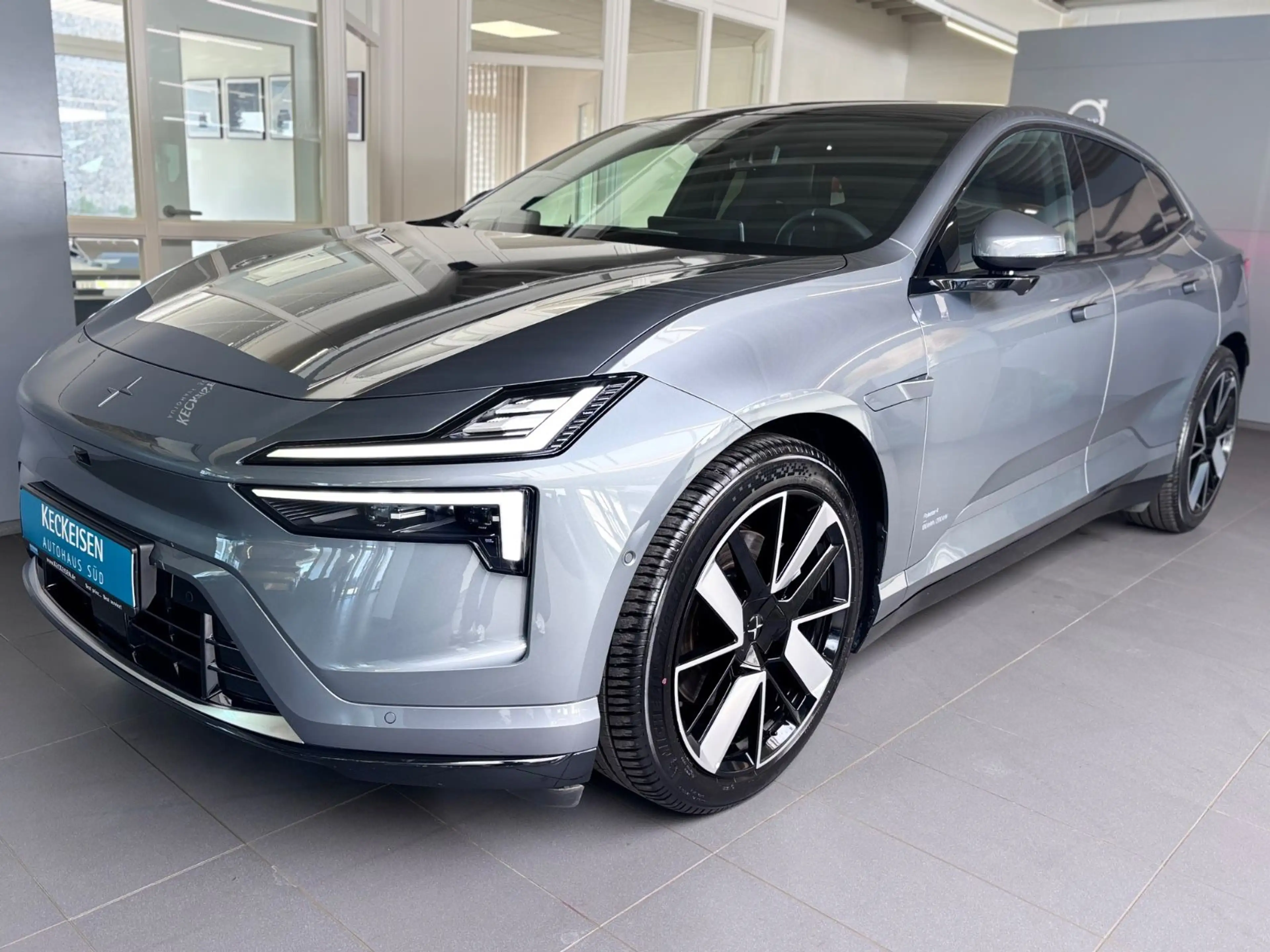 Polestar 4 Long Range Single Pilot Plus Seitenschweller