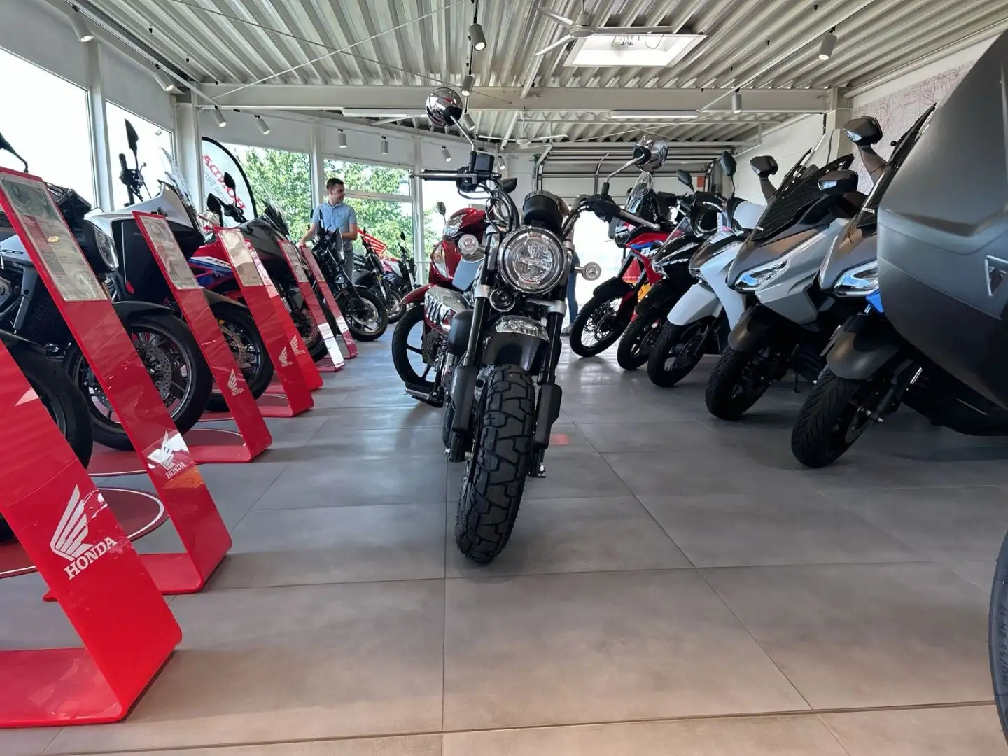 Honda Monkey 125 Sofort Verfügbar! Zilver - 2