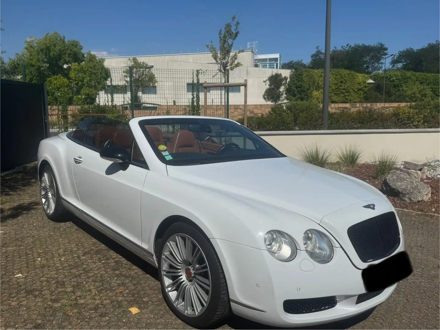 Bentley Continental GTC - 2