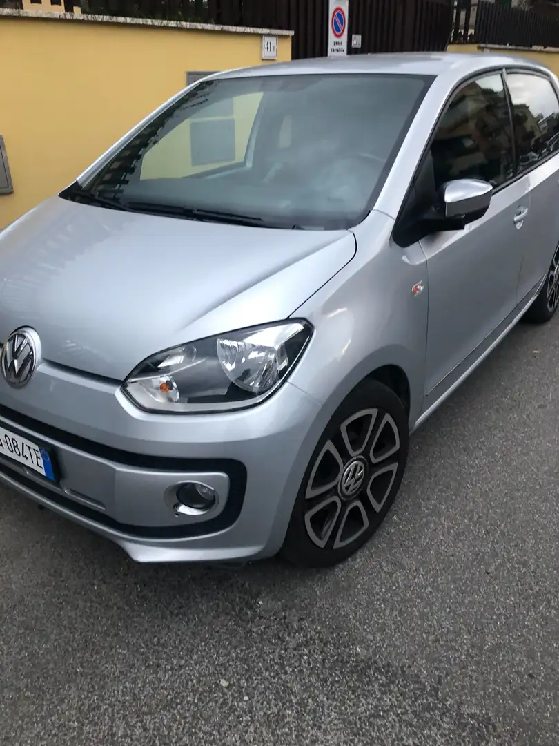 Volkswagen up! up! 5p 1.0 High up! 75cv asg E6 - 1