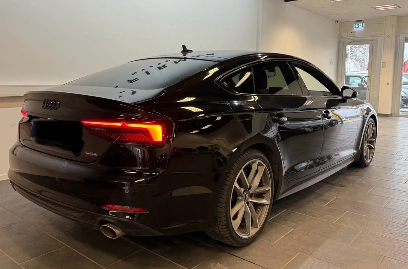 Audi A5 45 Tfsi quattro s tronic s line - 2