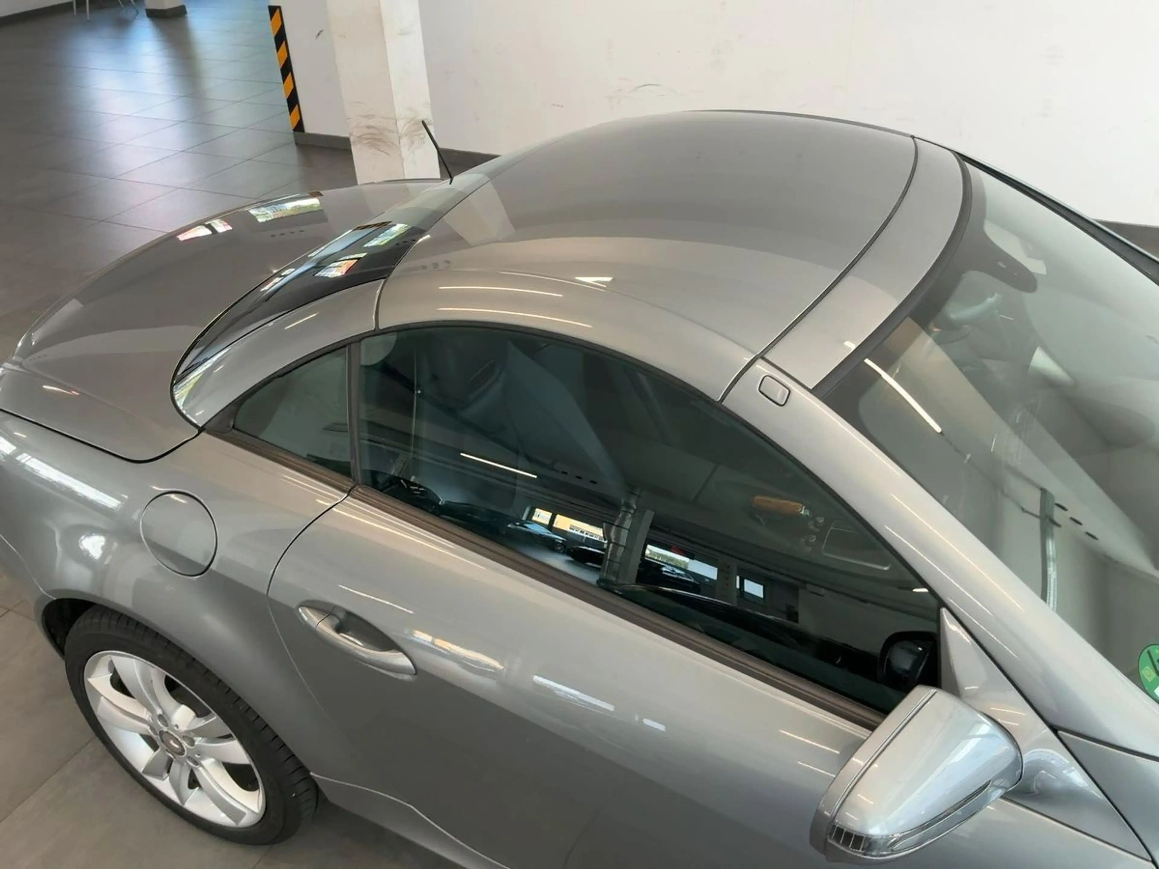 Mercedes-Benz SLK 350 *SPORTMOTOR*AIRSCARF*TEMPOMAT*DESIGNO* — photo 7