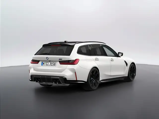 BMW M3 view 5