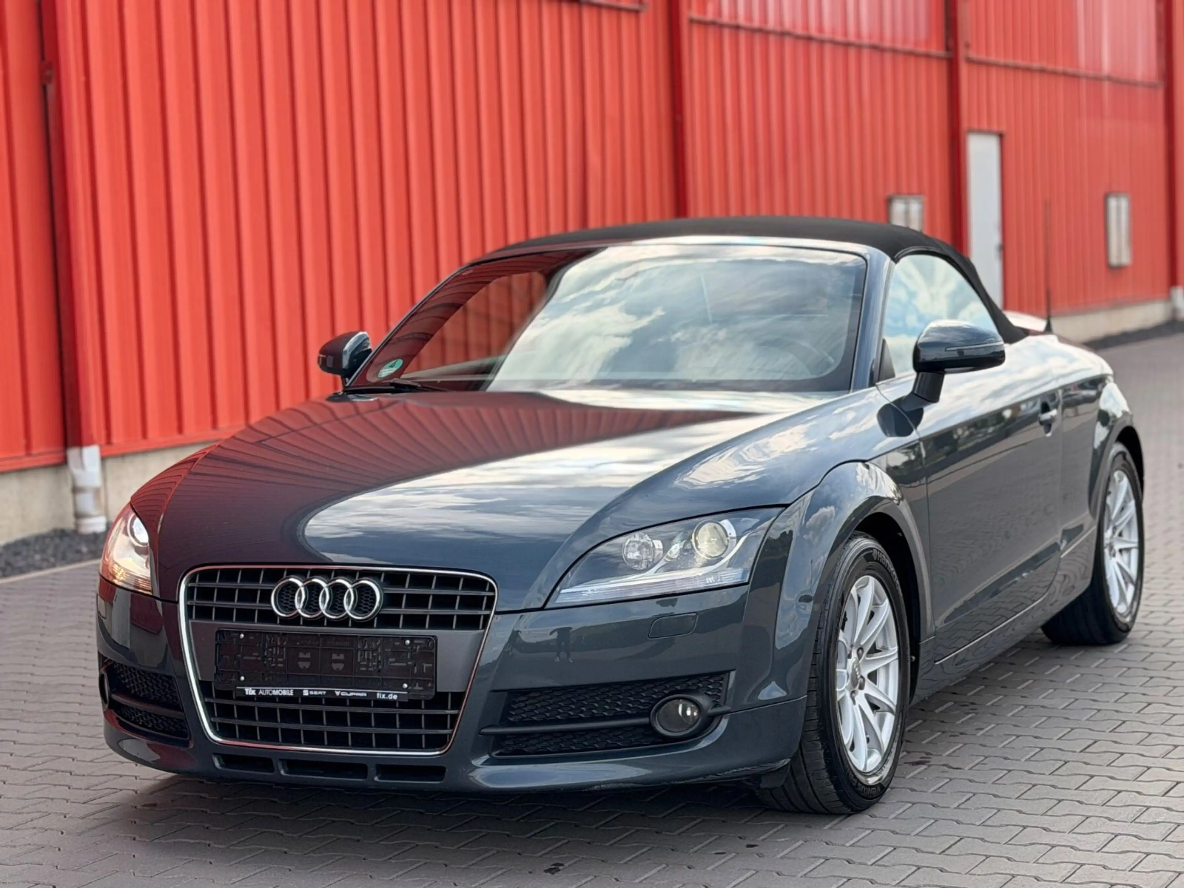 Audi TT Coupe/Roadster S-Line Klima Xenon Leder EUR5