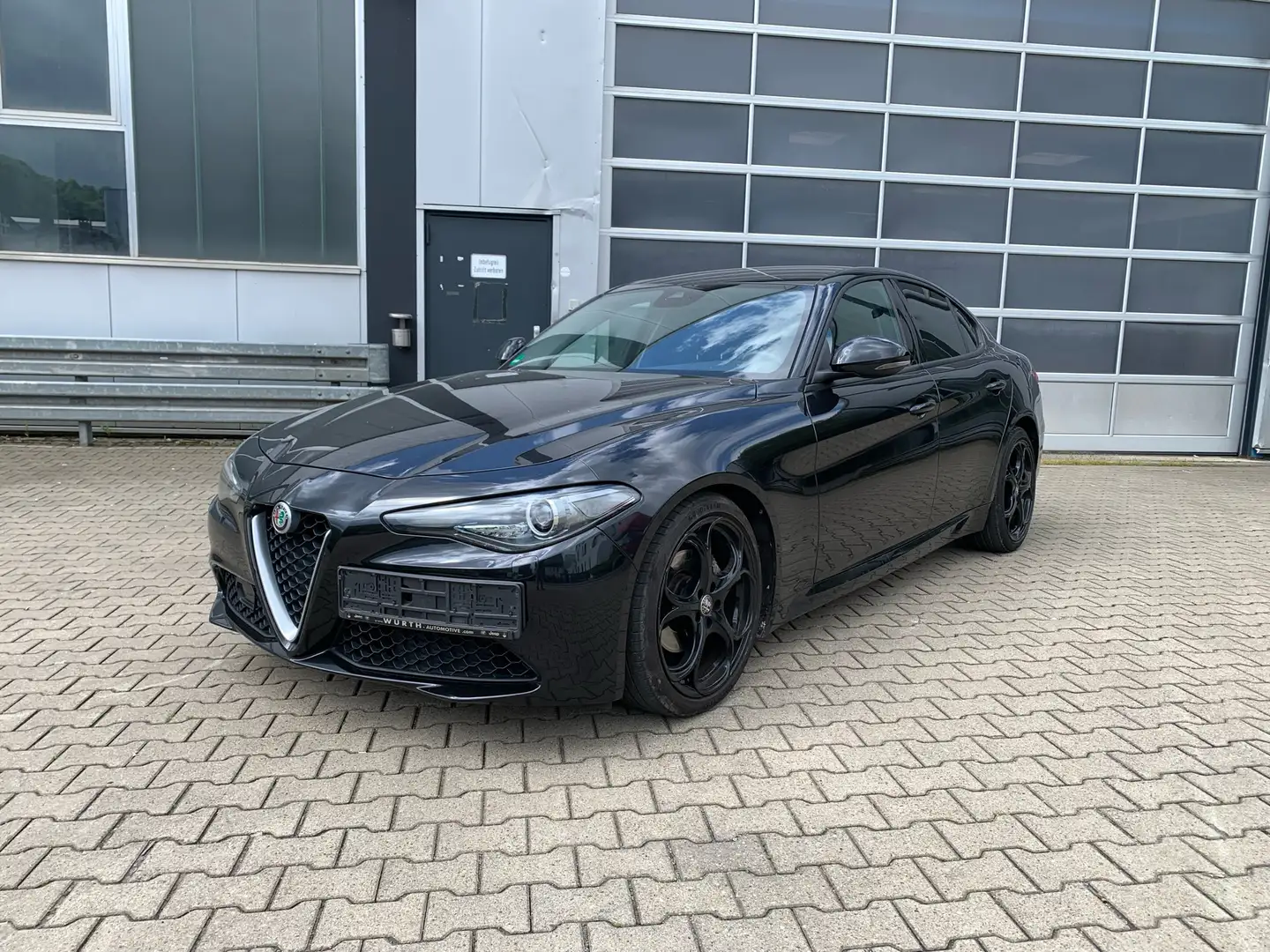 Alfa Romeo Giulia 2.2 Diesel AT8 Super Černá - 1