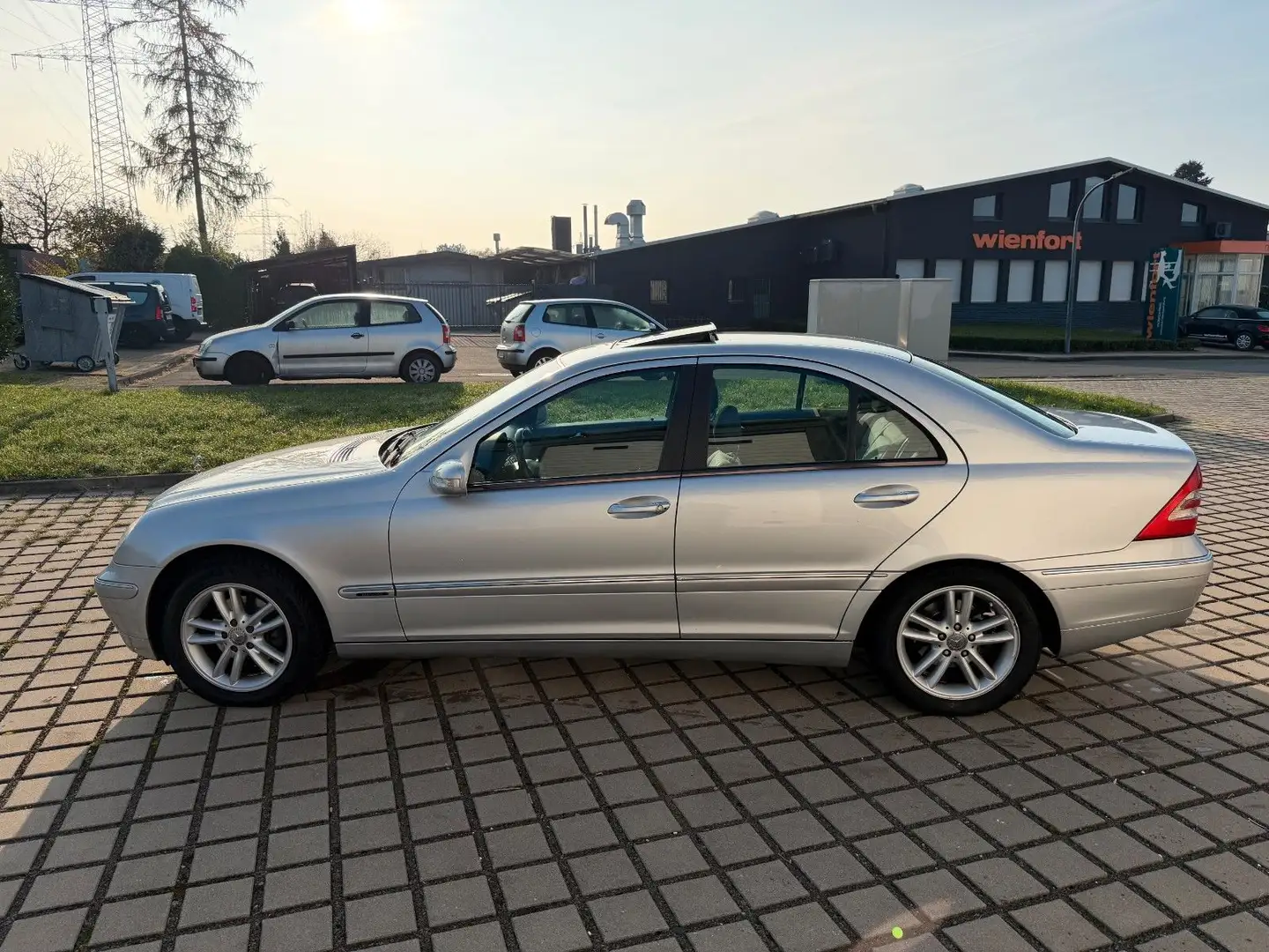 Mercedes-Benz C 200 KOMPRESSOR ELEGANCE*NUR 98000 KM* Ezüst - 2