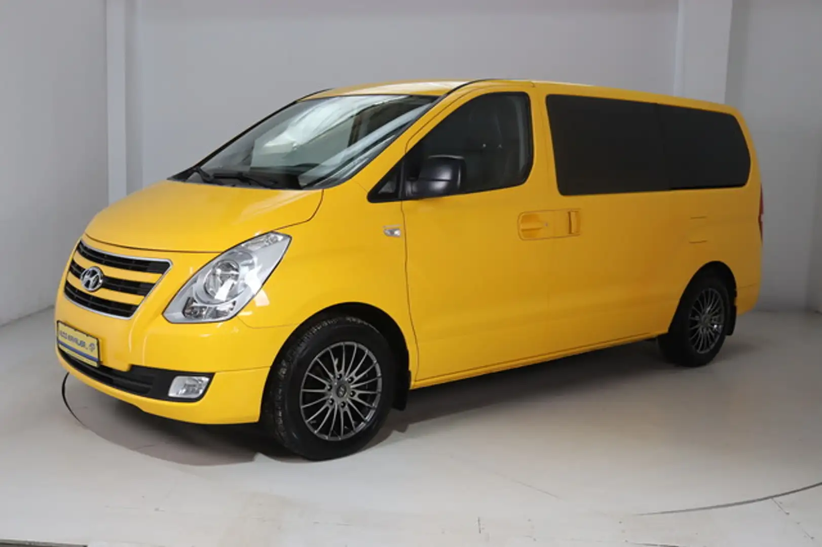 Hyundai H-1 2.5CRDi Starex * RFK * Lenkradhzg. * Navi Geel - 1