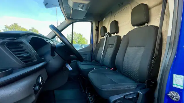 Ford Transit view 10