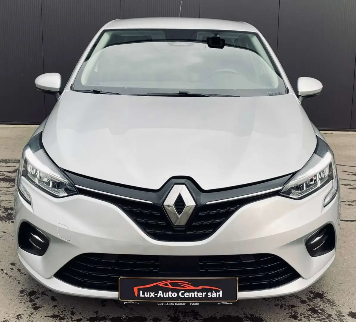 Renault Clio TCe 100 INTENS Zilver - 1