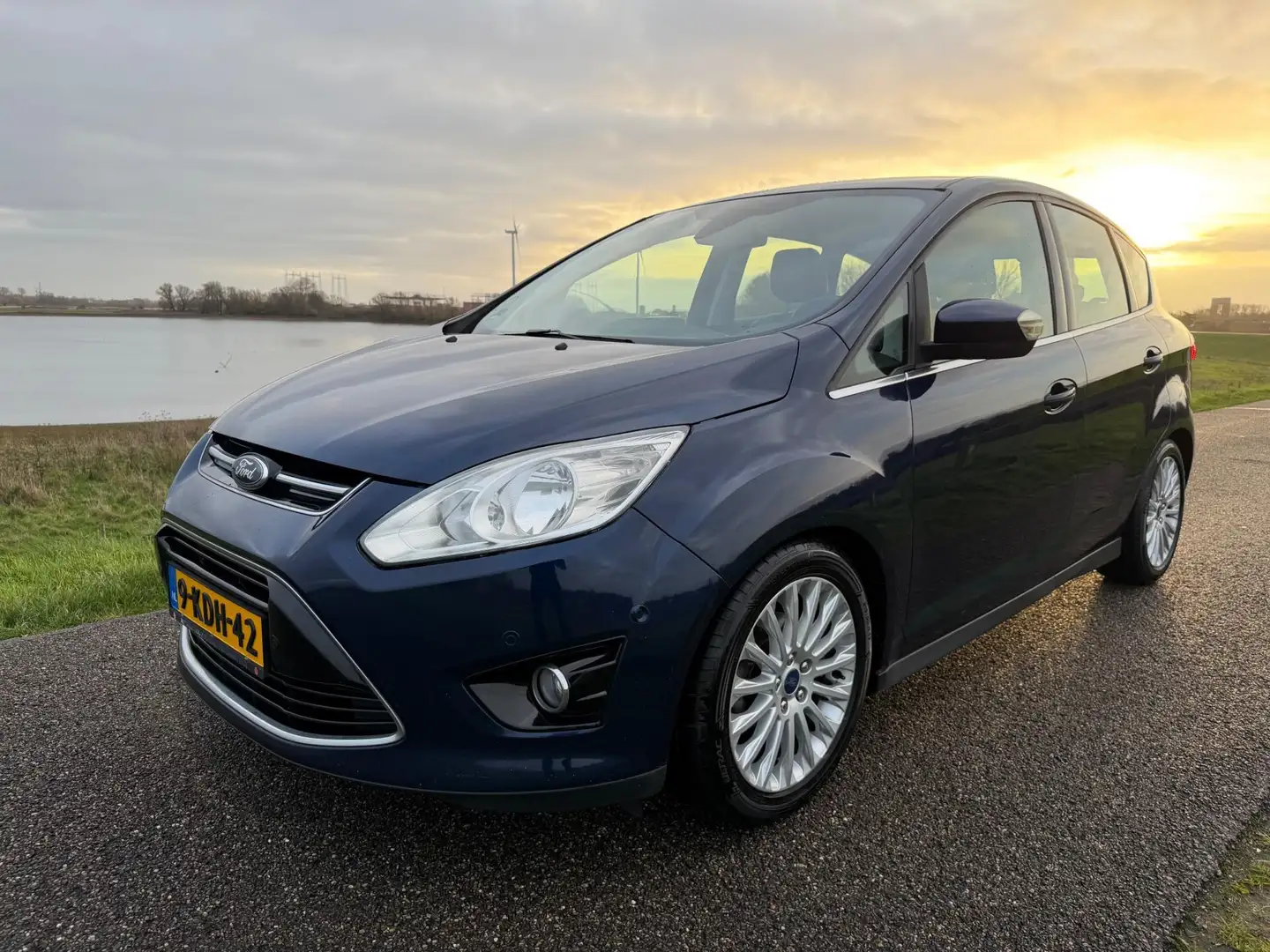 Ford C-Max 1.0 Lease Titanium Blauw - 2