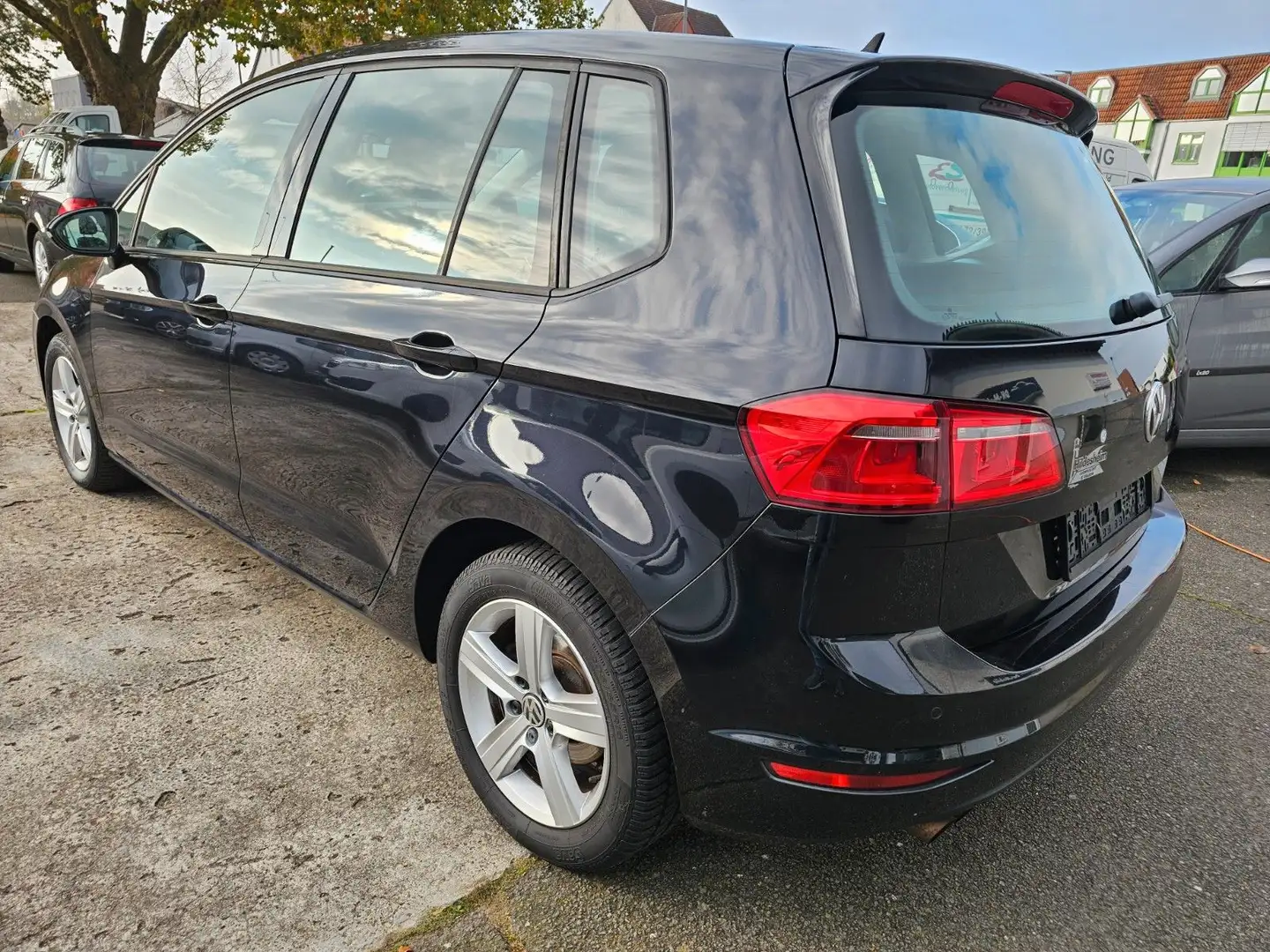 Volkswagen Golf Sportsvan VII Comfortline Navi PDC Sitzh. Noir - 2