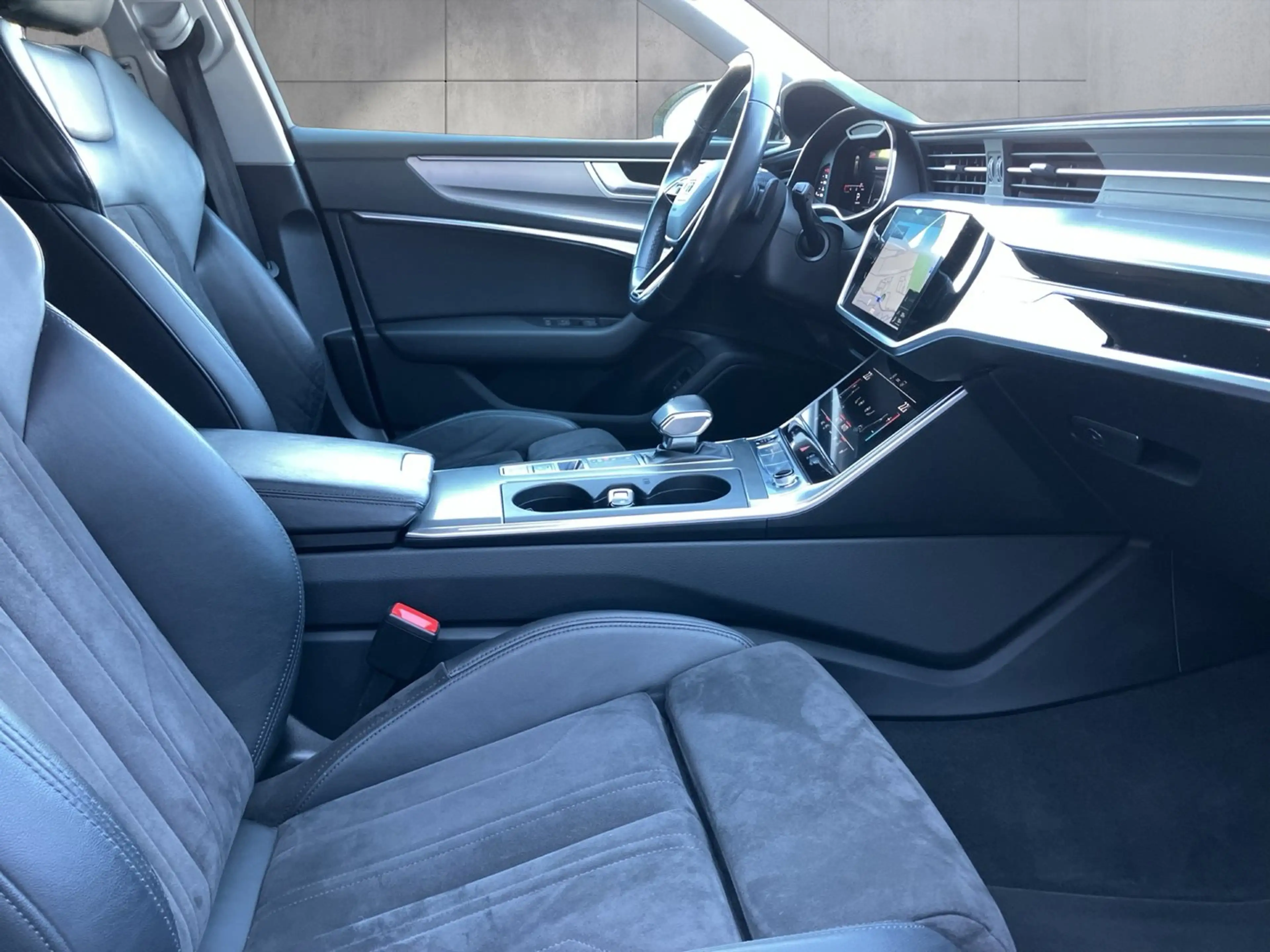 Audi A6 40 TDI quattro Sport — photo 12