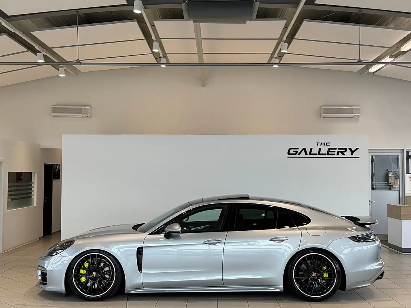 Porsche Panamera 4 E-Hybrid PHEV Aut.*Sport-Design*Panorama*PDLS... Silber - 1