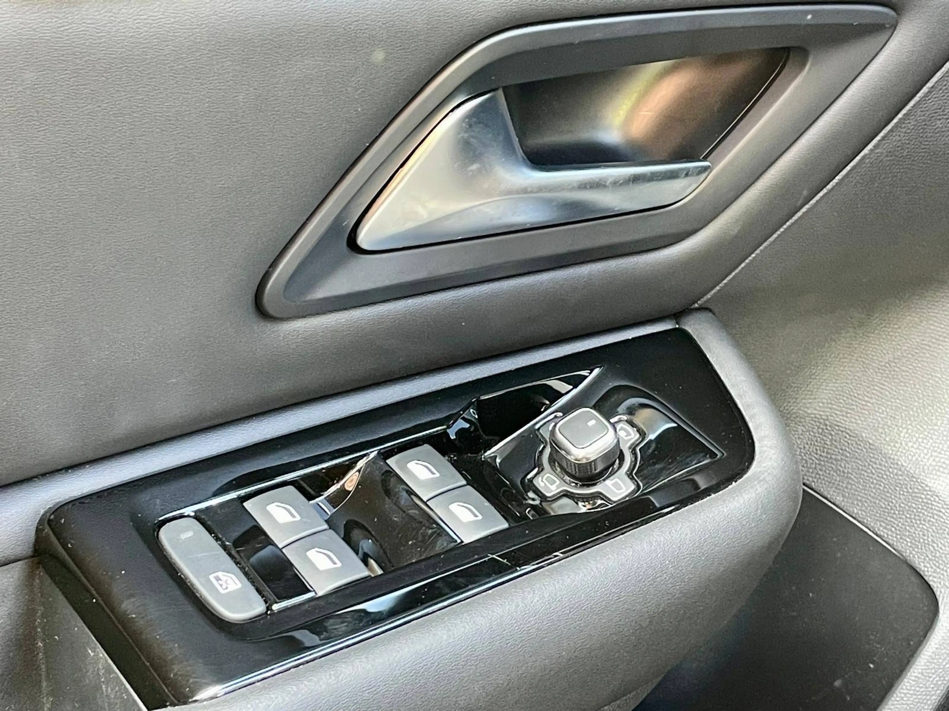 Citroen C5 X Plus *LED*NAVI*HEADUP*R-KAMERA*ACC*SHZ*LHZ* — photo 13